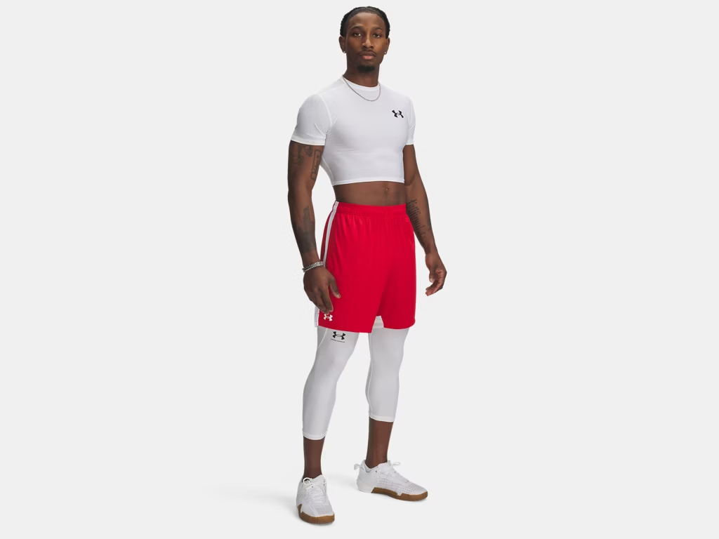Men's UA Tech Vent Shorts - 7'' inseam Red - 3