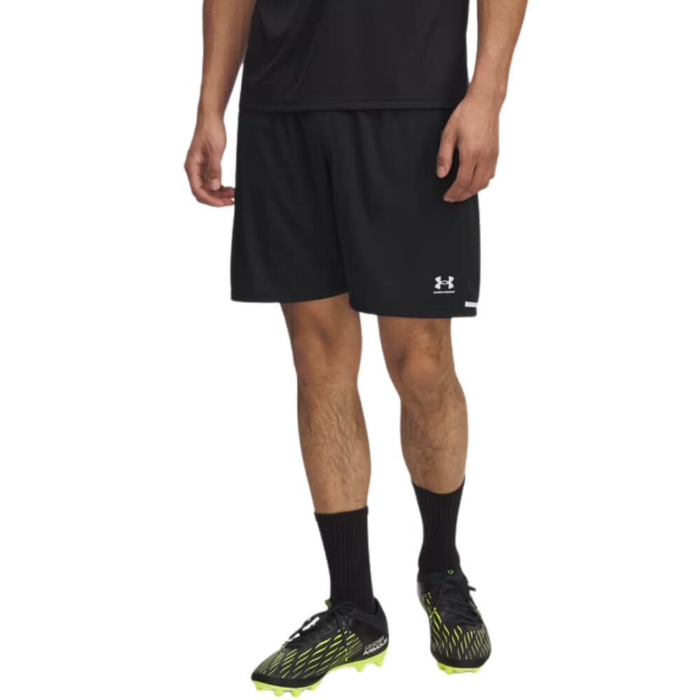 Under Armour Men's Challenger Short - 7" Inseam Black - 1